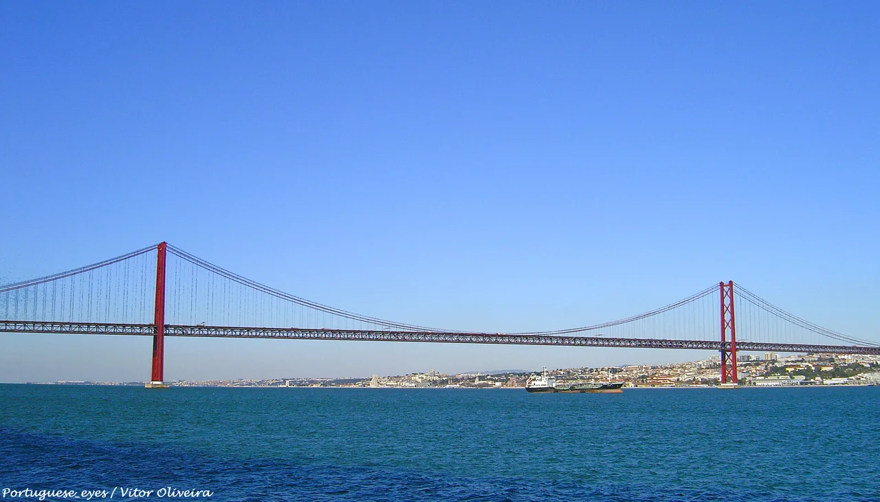 Ponte 25 de Abril